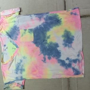 Pink tie dye print tee shirt v-neck with pockets  cuffed sleeves by Flamingo